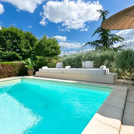 La Maison Louverie Holiday home
