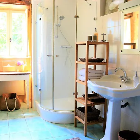 La Maison Louverie Holiday home *