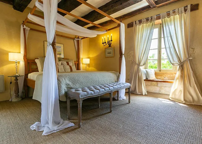 La Maison Louverie Pontours